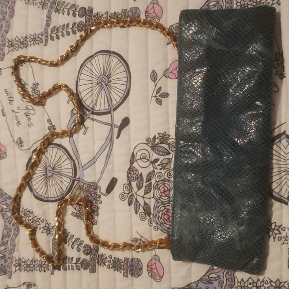 VINTAGE Mini crossbody faux snake print. Blue and black. - Picture 2 of 4